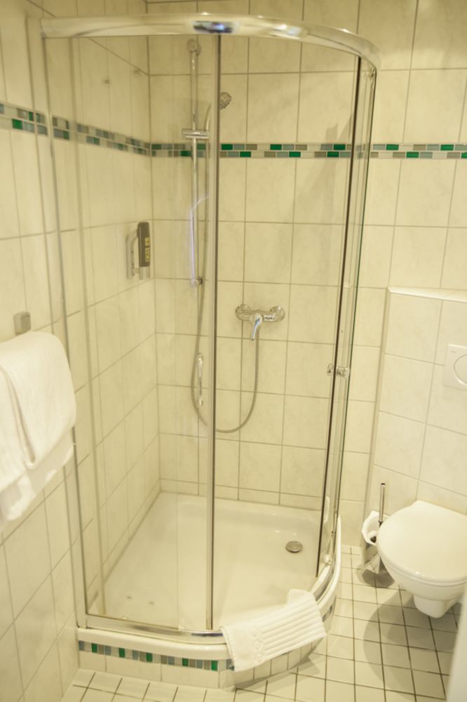 Hotel Pension Wiesenau Salzhausen المظهر الخارجي الصورة